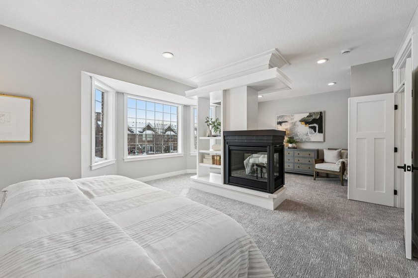 Welcome to the epitome of luxury living tailored for the - photo 18