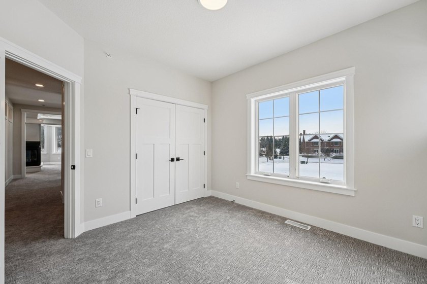 Welcome to the epitome of luxury living tailored for the - photo 27