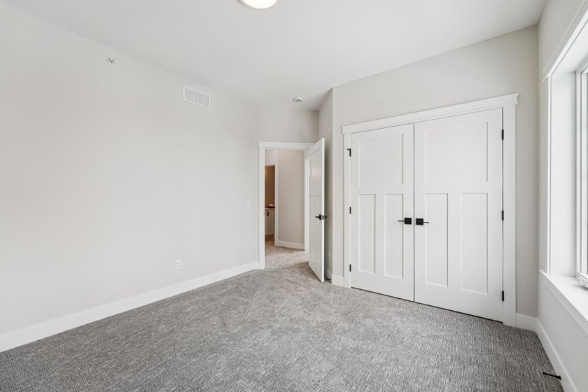 Welcome to the epitome of luxury living tailored for the - photo 29