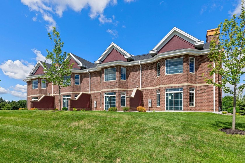Welcome to the epitome of luxury living tailored for the - photo 45