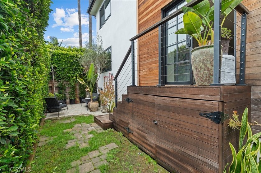 331 Brooks Ave 1 - photo 7