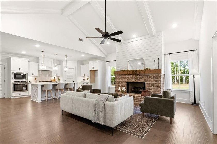 Don't miss your opportunity to use $15,000 your way incentive on - photo 20