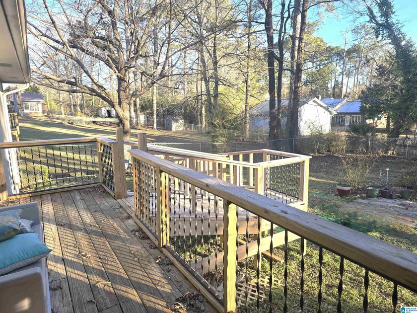 Welcome home to this spacious 4 bedroom, 2 bath residence - photo 33