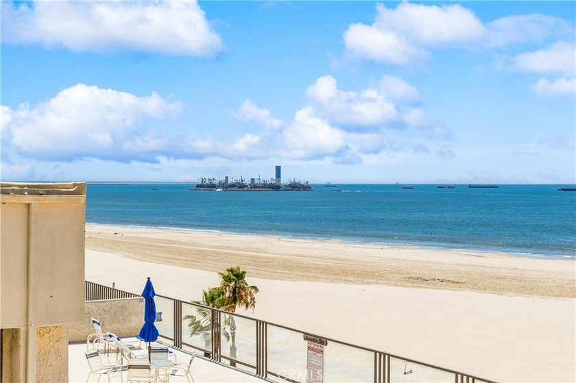 Come home and relax in your oceanfront condo with endless views - photo 8