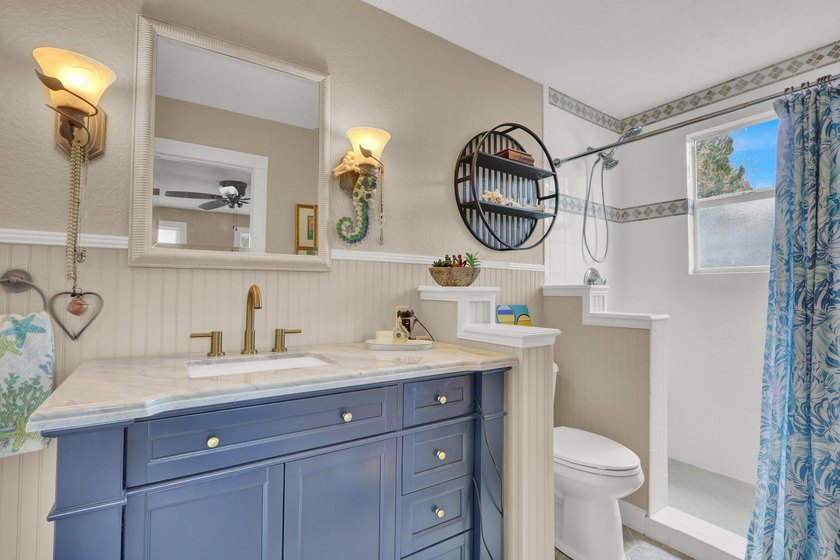Charming coastal bungalow ideally located just mins from the - photo 18