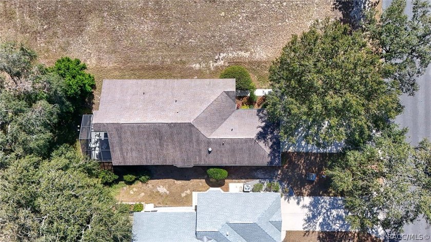 This stunning 3-bedroom, 2-bathroom home in the desirable Citrus - photo 37