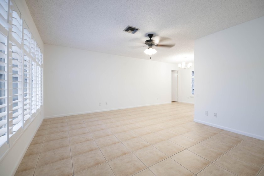 Welcome to Palm Point, a sought-after boat and RV-friendly - photo 6