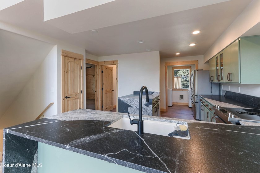 If you've been looking for that perfect North Idaho spot with - photo 12