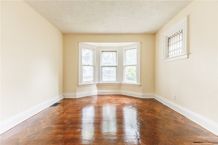 Located in the desirable Maplewood Historic District, this - photo 19