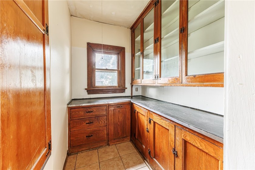Located in the desirable Maplewood Historic District, this - photo 27