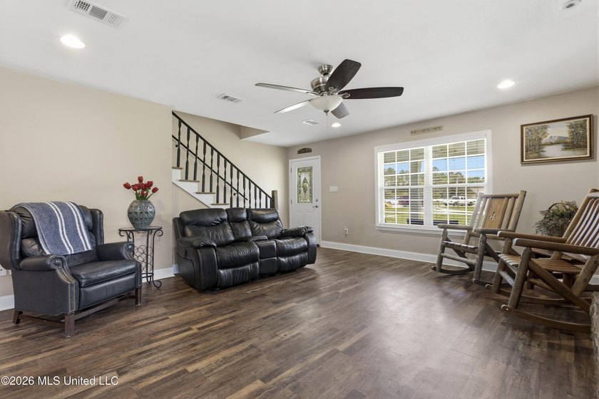 Precious home situated on 1.8 acres in the highly desirable - photo 12
