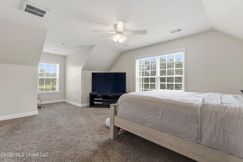 Precious home situated on 1.8 acres in the highly desirable - photo 26