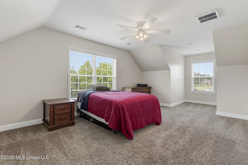 Precious home situated on 1.8 acres in the highly desirable - photo 28