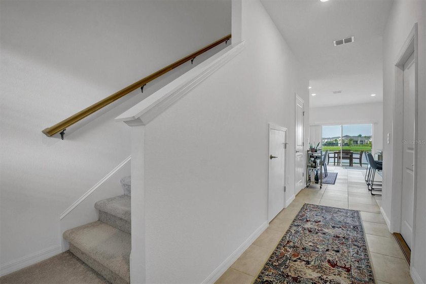 Welcome to this beautifully maintained, move-in ready townhome - photo 8