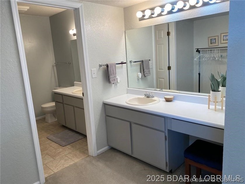 Awesome 3 bedroom 3 bath condo unit with the perfect much - photo 16