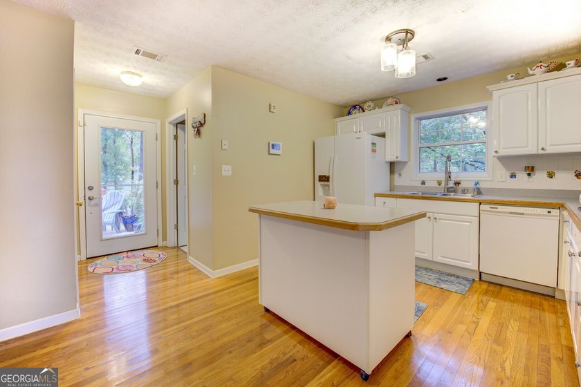 Peaceful Lake Living with Stunning Jackson Lake Views! - photo 17