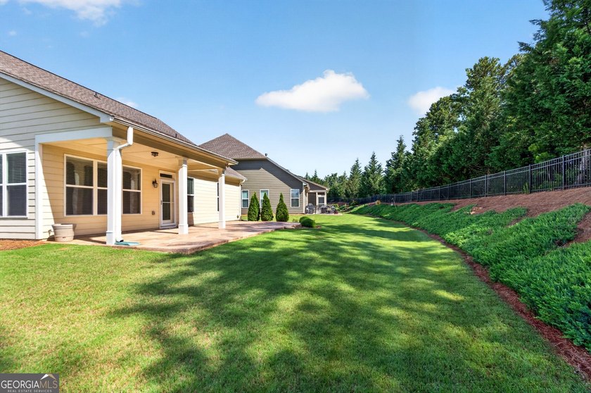 Welcome Home to the beautifully appointed residence nestled - photo 34