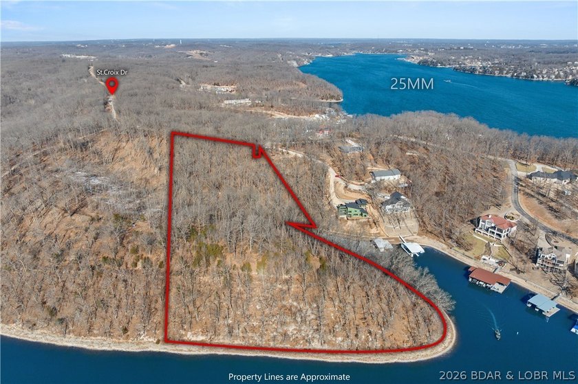 PRIME LAKEFRONT DEVELOPMENTOPPORTUNITY | 9.26 ACRES | 1,250' OF - photo 13