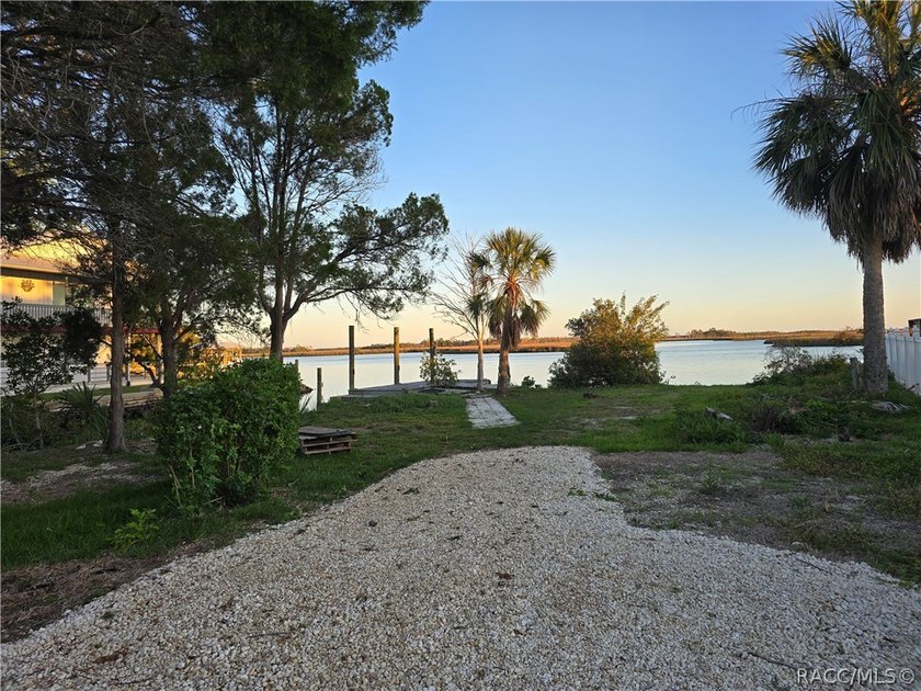 Private Island Offering---Boat Access Only! This is a rare - photo 17