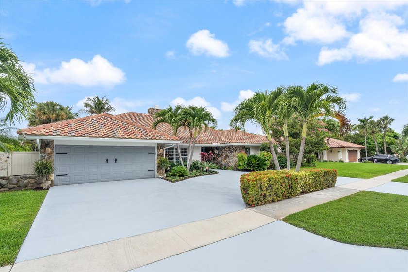 Rare opportunity in the coveted Camino Lakes neighborhood of - photo 2