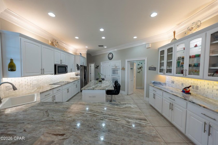 Welcome to waterfront living in the highly sought-after gated - photo 14