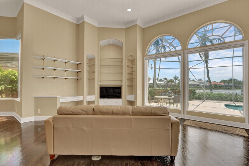 Nestled in the highly sought-after Ballantrae gated golf course - photo 24