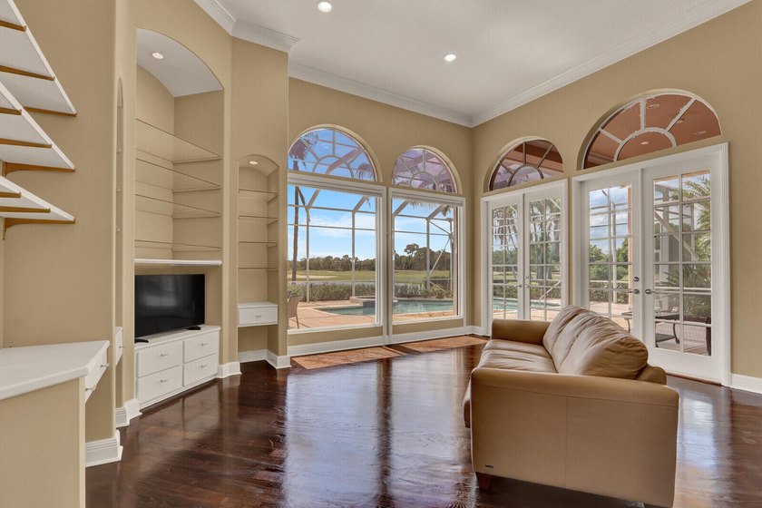 Nestled in the highly sought-after Ballantrae gated golf course - photo 25