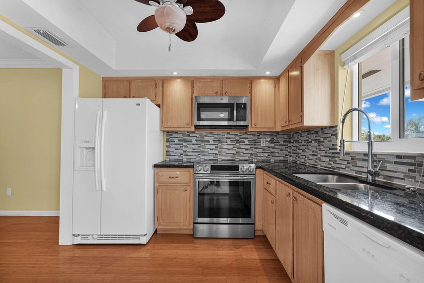 Welcome to Tara Apartments, a boutique 28-unit condominium - photo 5