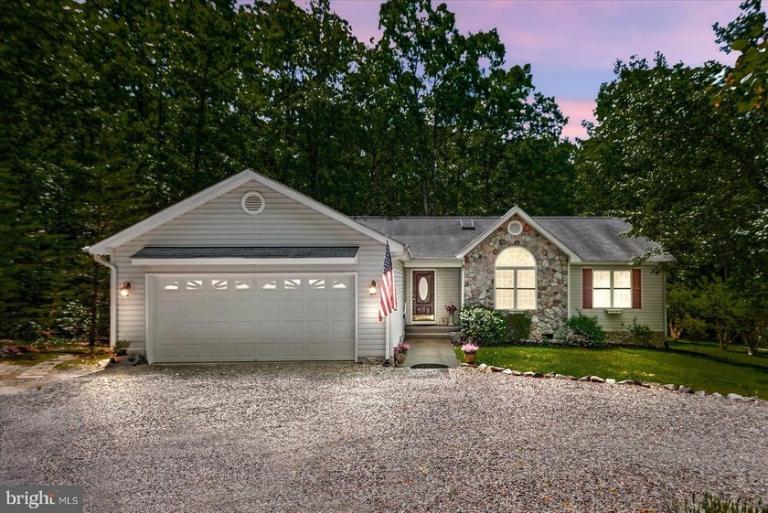 220 Creekside Drive in Lake of the Woods welcomes you! Location - photo 17