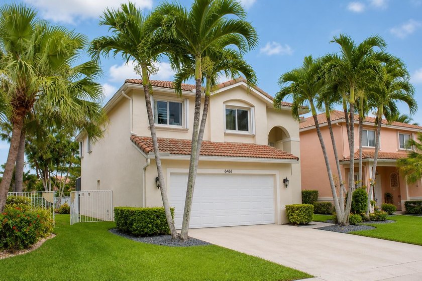Welcome to this beautifully maintained 3-bedroom, 2.5-bath home - photo 26