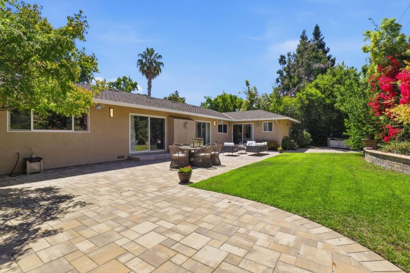 Nestled in the highly sought-after Saratoga Woods neighborhood - photo 40