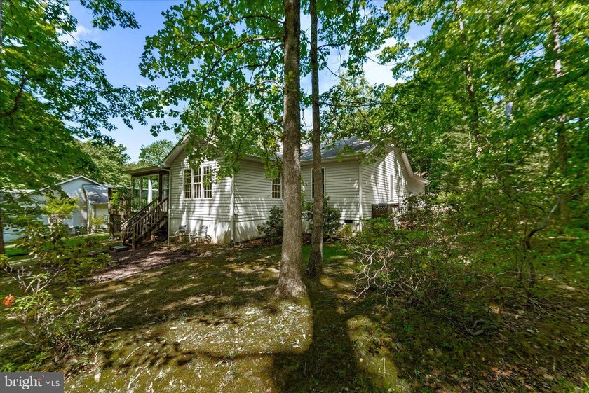 220 Creekside Drive in Lake of the Woods welcomes you! Location - photo 40