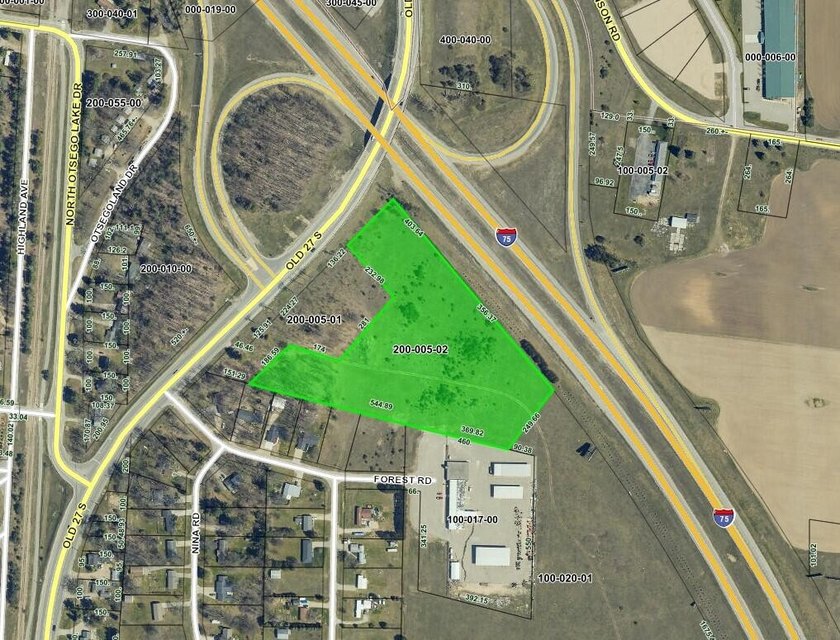 **Prime Commercial Land Opportunity** Discover the potential of - photo 2