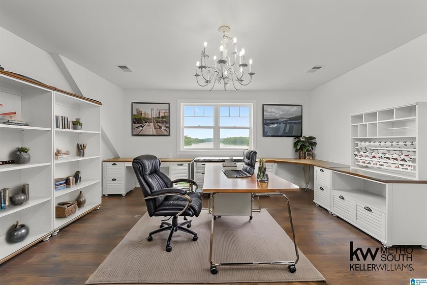Sellers are taking a loss! This custom-built home with - photo 44