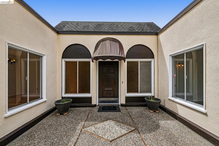 Opportunity awaits in one of Piedmont's most desirable - photo 2