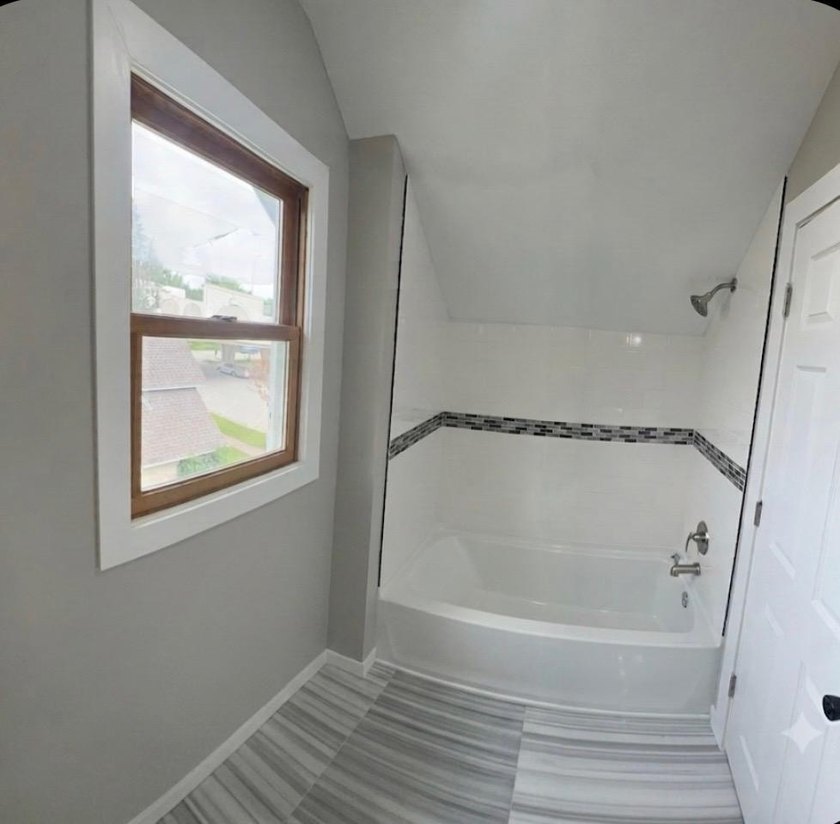 Beautifully updated large family home in desirable Historic - photo 16