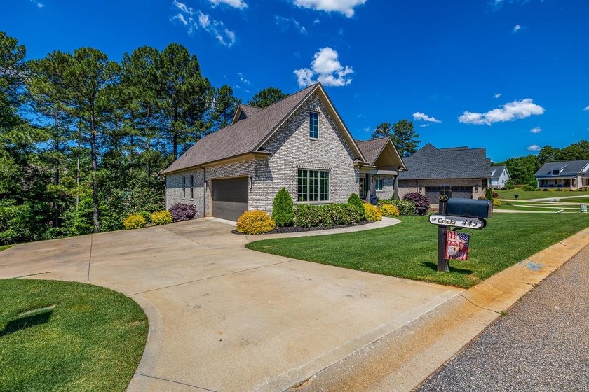 Welcome to luxury living in one of the Upstate's most - photo 3