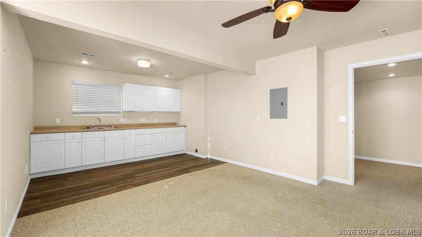 Ideal layout for a home in a great subdivision in Camdenton! - photo 35
