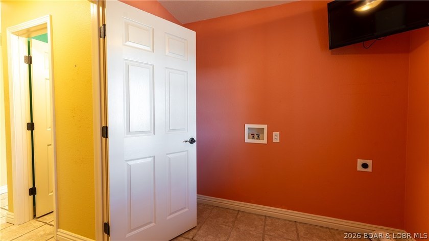 Ideal layout for a home in a great subdivision in Camdenton! - photo 53