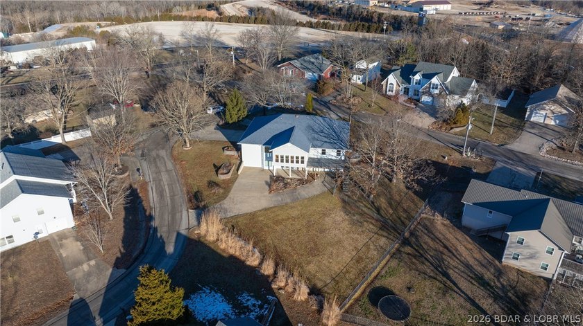 Ideal layout for a home in a great subdivision in Camdenton! - photo 57