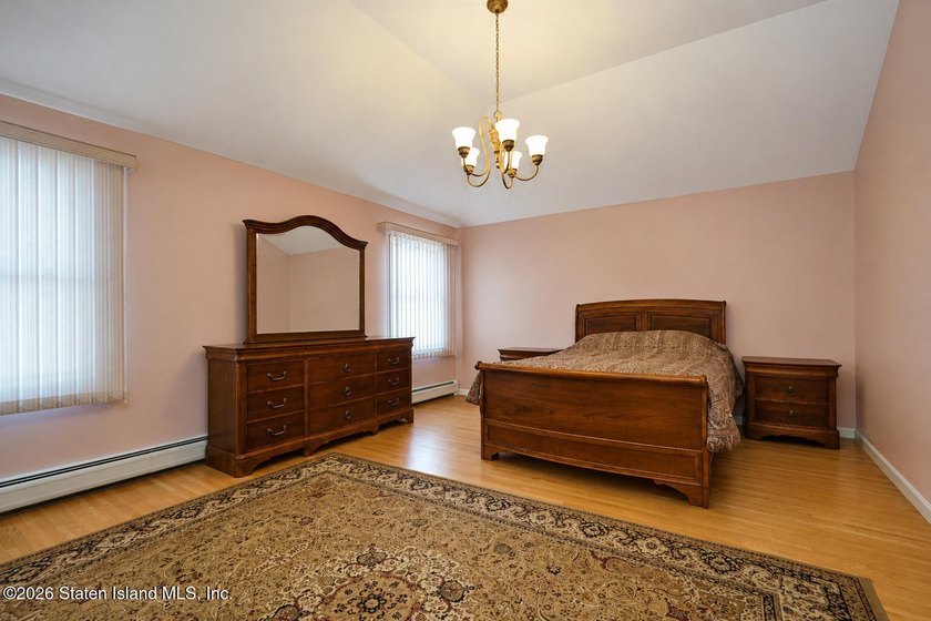 This gorgeous 2-family, 4-bedroom, 3-bathroom, side-hall - photo 21