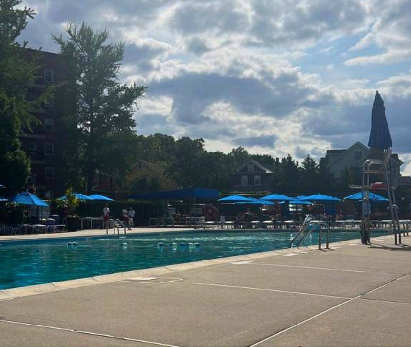 Welcome to Cryder Point. This sun-filled 1-bedroom, 1-bath co-op - photo 27