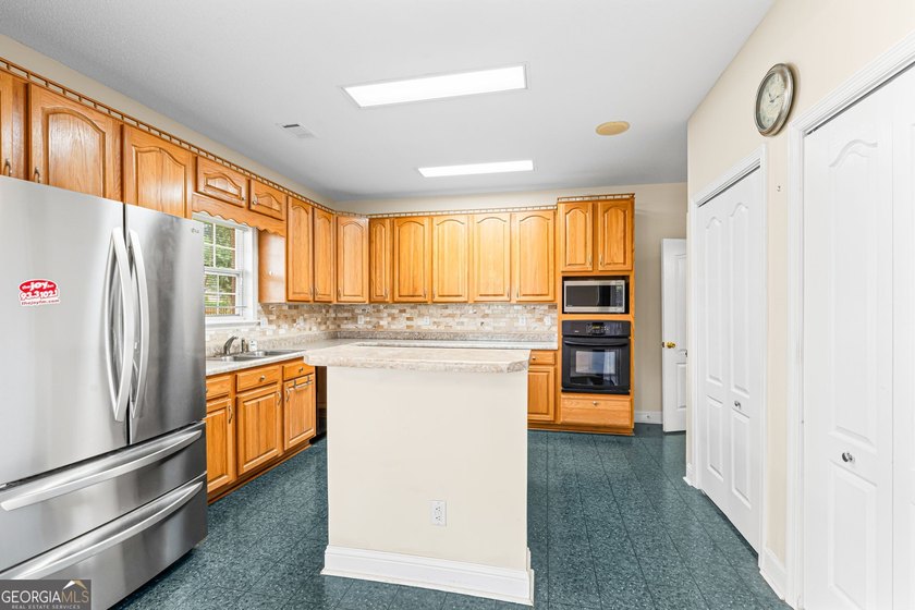 Priced nearly $30,000 below appraised value and $5000 seller - photo 18