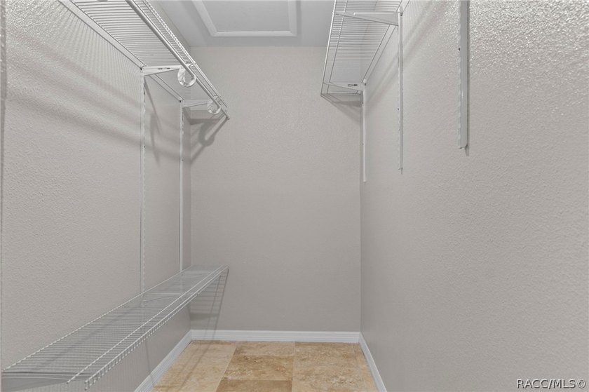 One or more photo(s) has been virtually staged. Welcome to your - photo 24