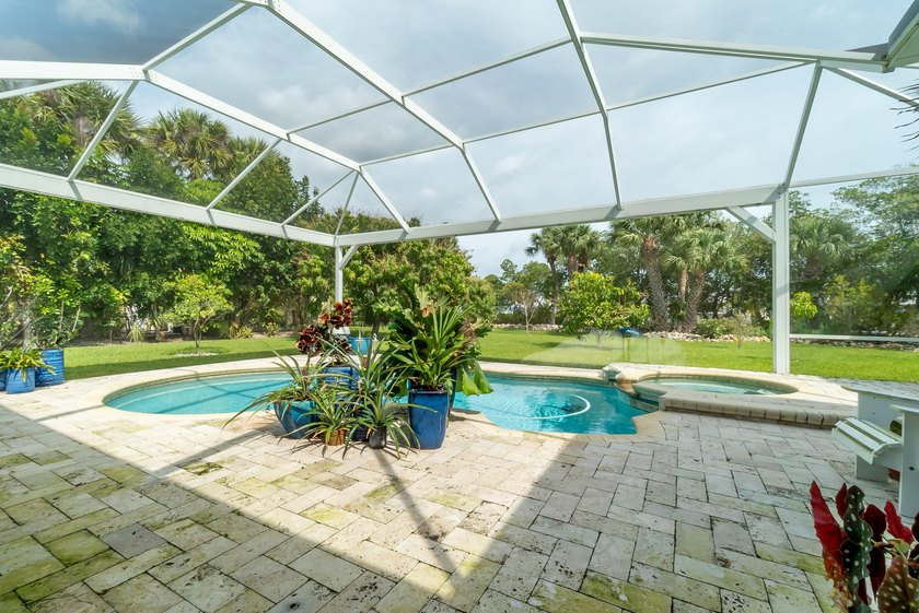 Enjoy exceptional coastal living in this well maintained - photo 28