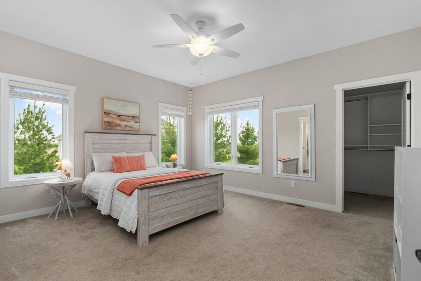This is the one you've been waiting for. Wake up to sweeping - photo 43