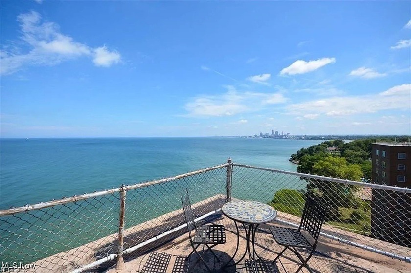 Affordable Lakewood living awaits with this studio unit at Lake - photo 13