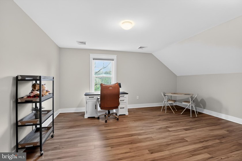 Set on almost 3 breathtaking acres in highly desirable - photo 33