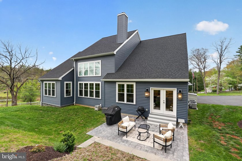 Set on almost 3 breathtaking acres in highly desirable - photo 35