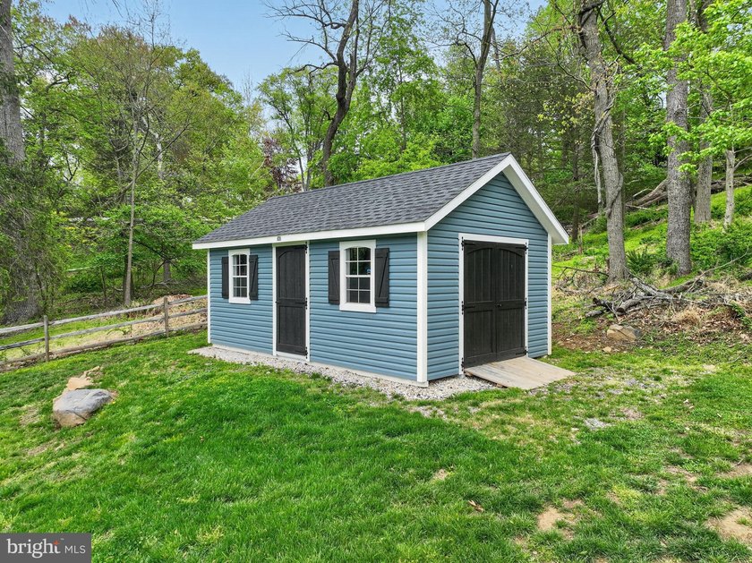 Set on almost 3 breathtaking acres in highly desirable - photo 41